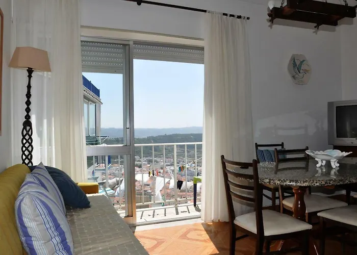 Casa De Zira Lägenhet Nazaré